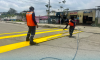 Tránsito Pasaje EP realiza mantenimiento de señalización horizontal en las vías.